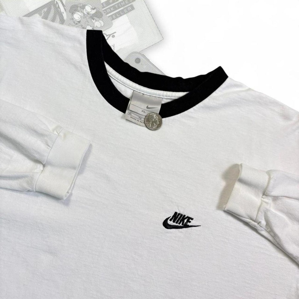 Vintage Y2K Nike Gray Tag Long Sleeve Swoosh Logo Ringer Graphic Tee Shirt